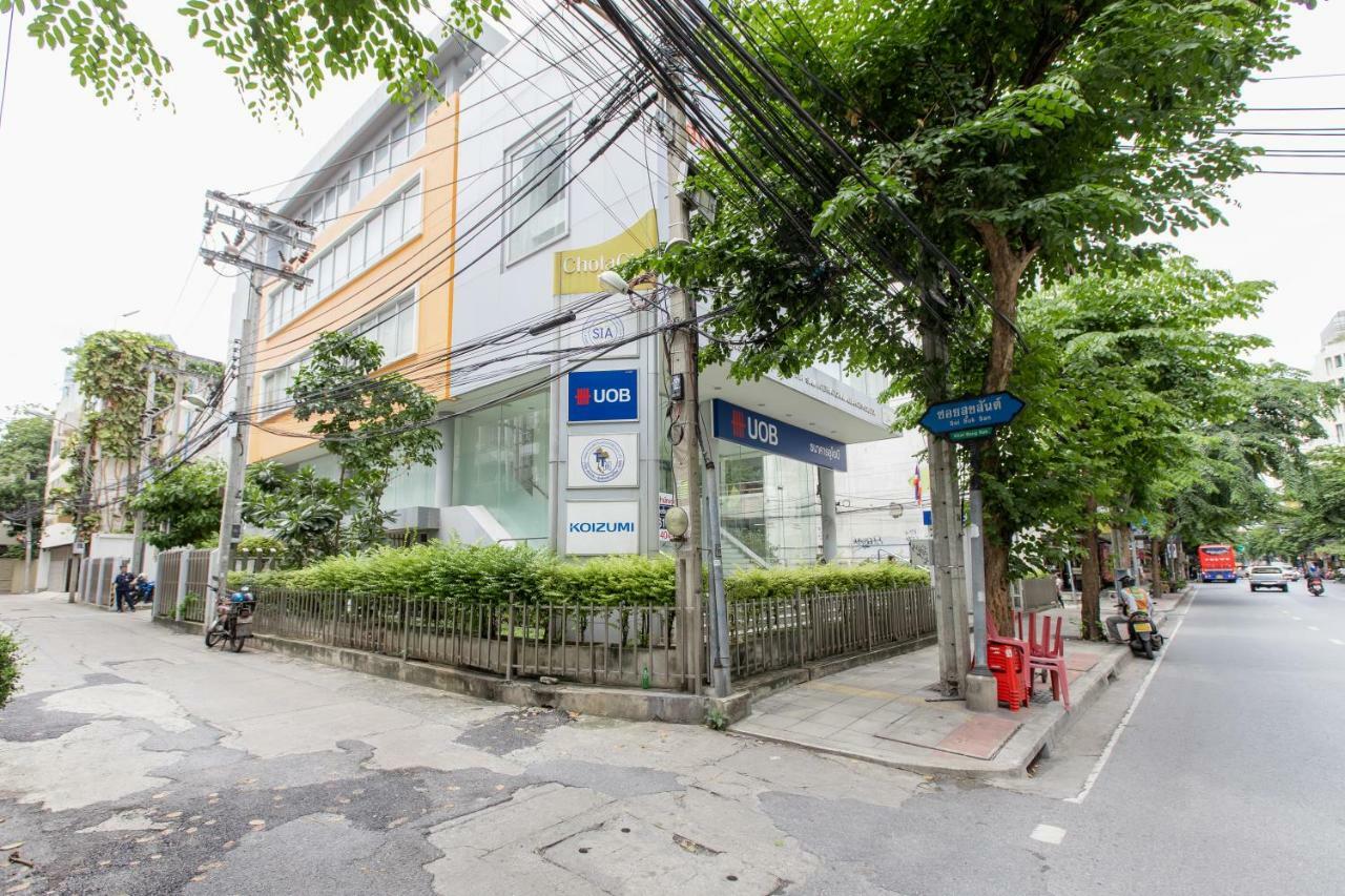 Every Surawong Banguecoque Exterior foto